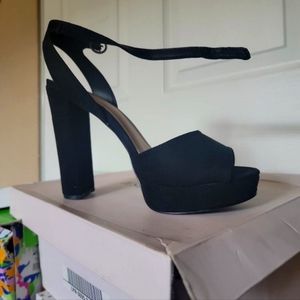Black platforms